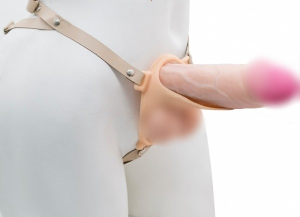 Эректор на регулируемых трусиках "Men Style" с кольцом для мошонки 